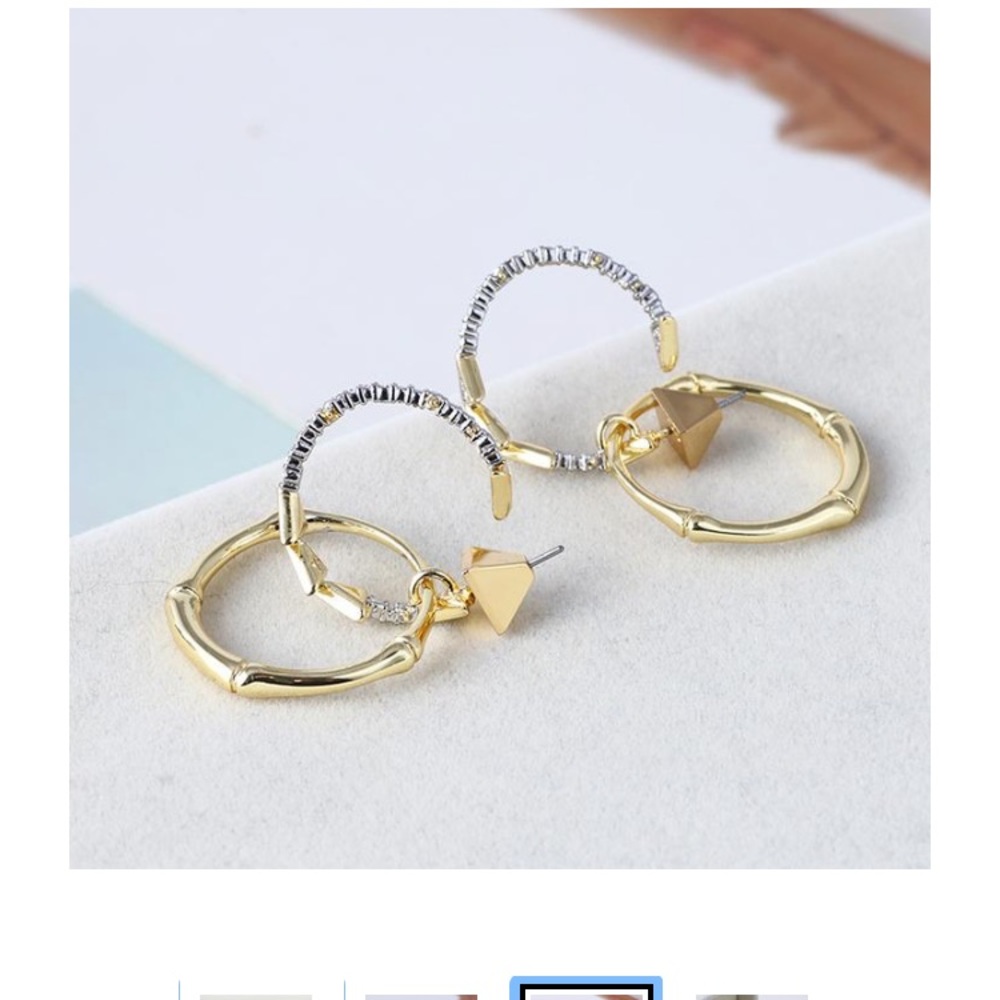 Alexis Bittar Gold Crystal encrusted orbit earring - Picture 4 of 5